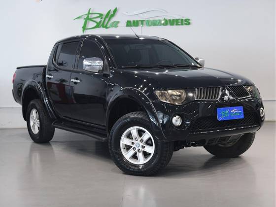 MITSUBISHI L200 TRITON 3.2 HPE 4X4 CD 16V TURBO INTERCOOLER DIESEL 4P MANUAL MITSUBISHI L200 TRITON 3.2 HPE 4X4 CD 16V TURBO INTERCOOLER DIESEL 4P MANUAL